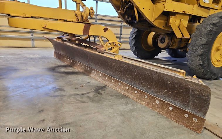 image for item FN5513 Caterpillar B12 rigid frame motor grader