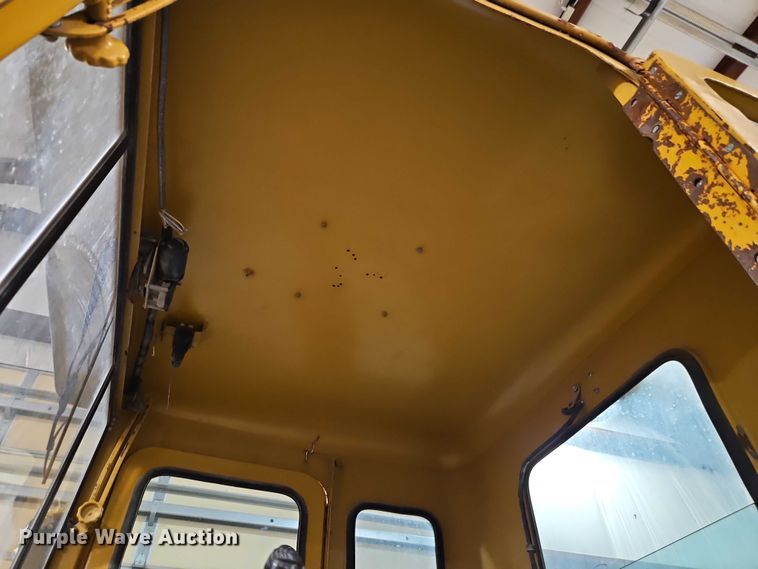 image for item FN5513 Caterpillar B12 rigid frame motor grader