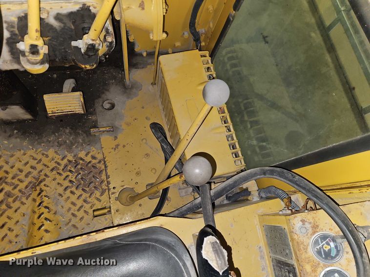 image for item FN5513 Caterpillar B12 rigid frame motor grader