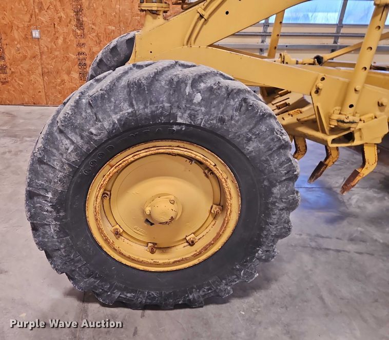 image for item FN5513 Caterpillar B12 rigid frame motor grader