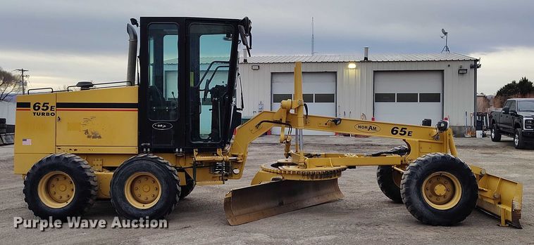image for item IH9401 2015 NorAm 65E motor grader