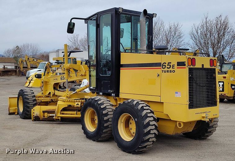 image for item IH9401 2015 NorAm 65E motor grader