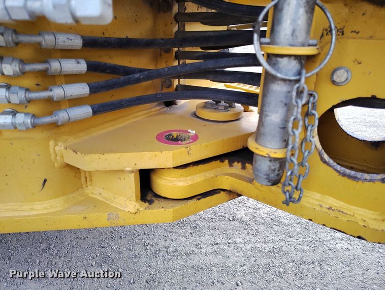 image for item IH9401 2015 NorAm 65E motor grader