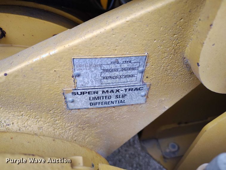 image for item IH9401 2015 NorAm 65E motor grader