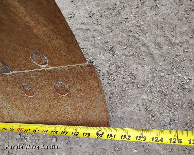 image for item IH9401 2015 NorAm 65E motor grader