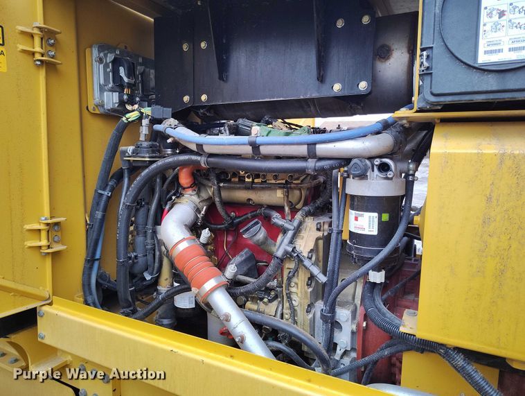 image for item IH9401 2015 NorAm 65E motor grader