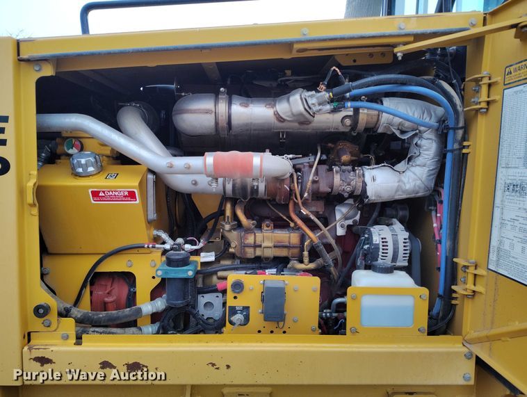 image for item IH9401 2015 NorAm 65E motor grader