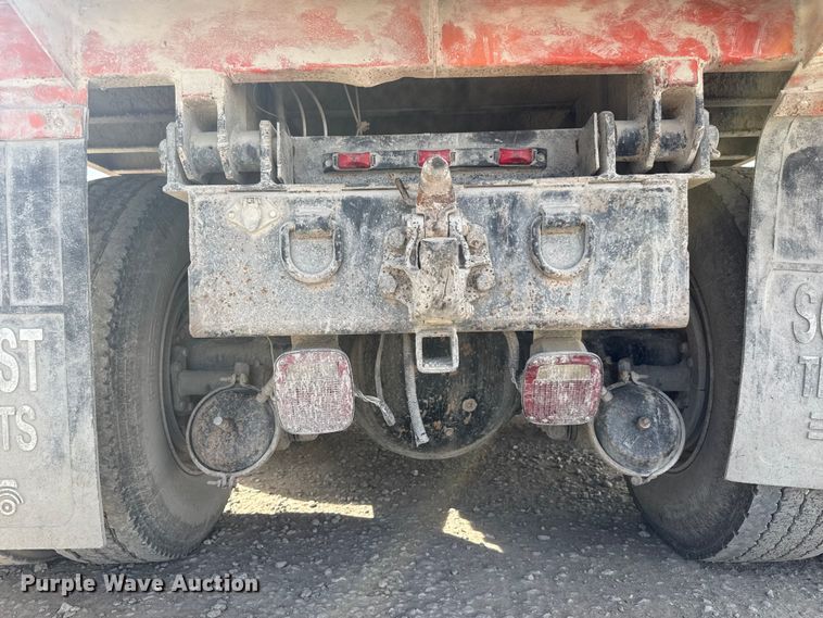 image for item NA9837 1996 International 4900 dump truck