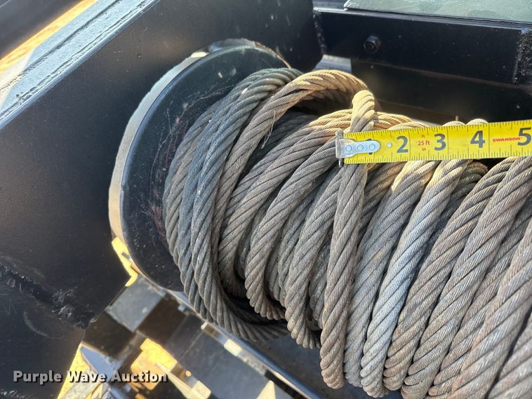 image for item NA9846 2000 Mack RD688S winch truck