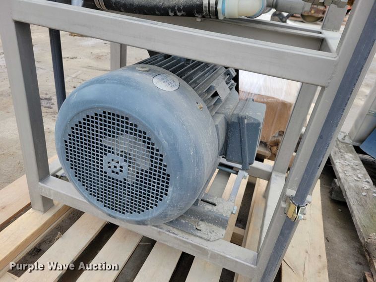 image for item NO9843 Shumaker Industries  Load and Go truck wash system