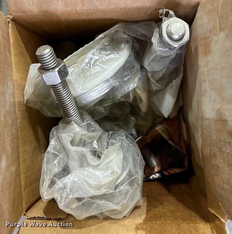 image for item NO9843 Shumaker Industries  Load and Go truck wash system