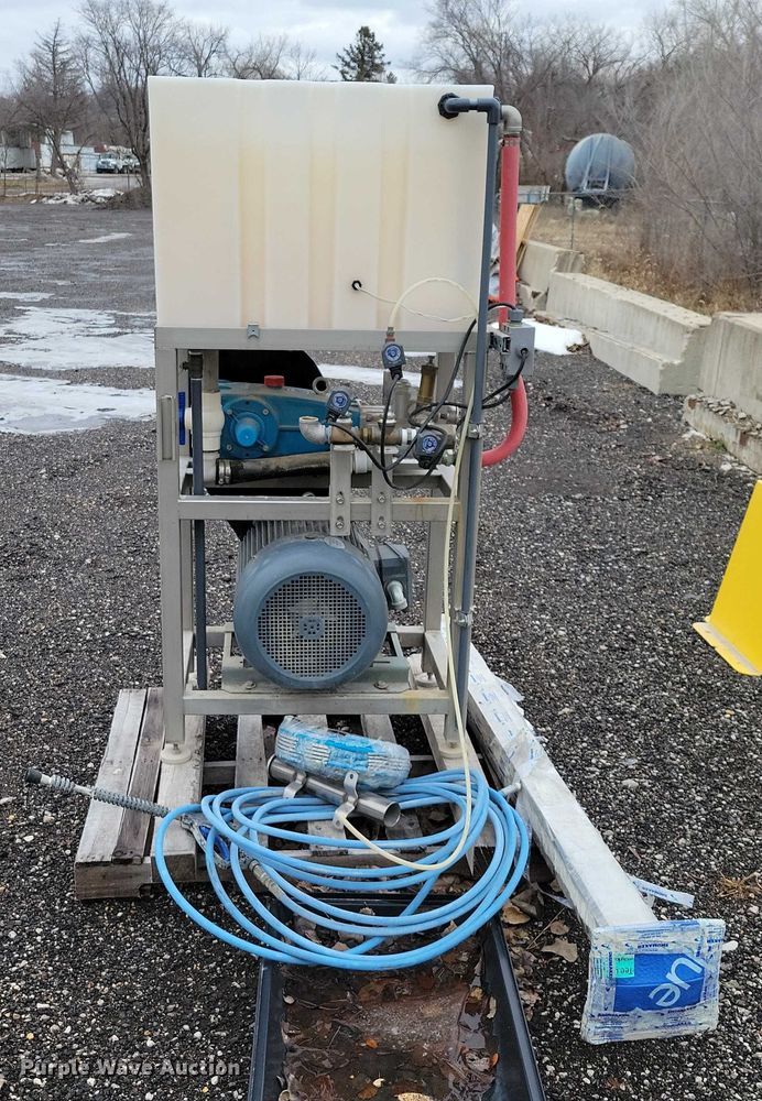 image for item NO9845 Shumaker Industries Load and Go truck wash system