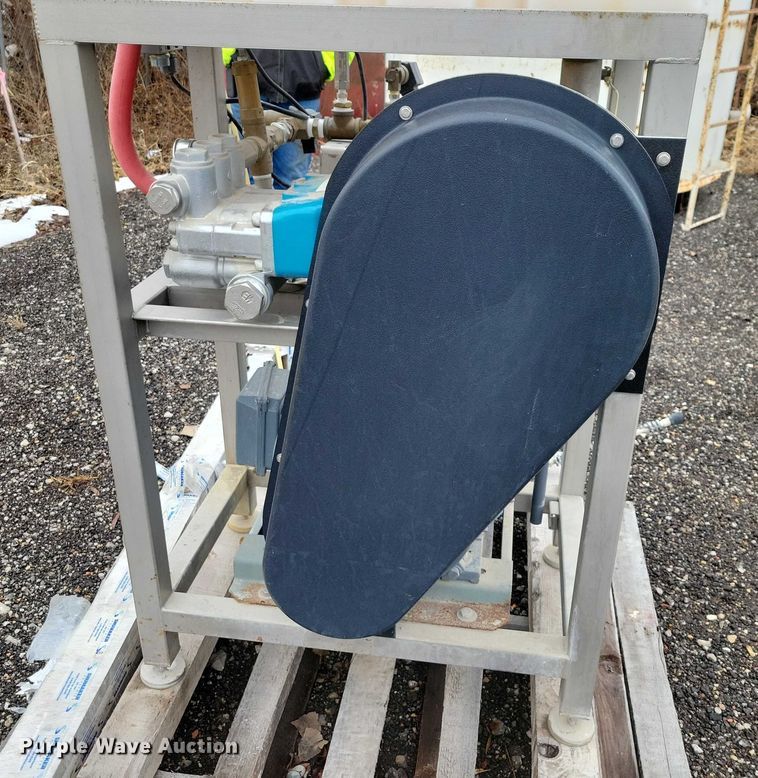 image for item NO9845 Shumaker Industries Load and Go truck wash system