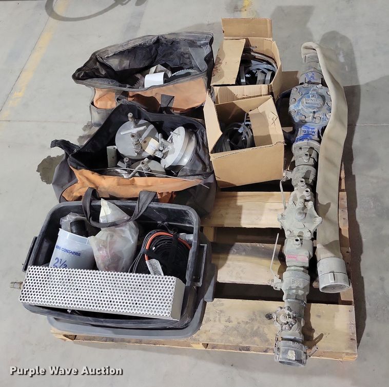 image for item NO9851 Assorted water line equipment