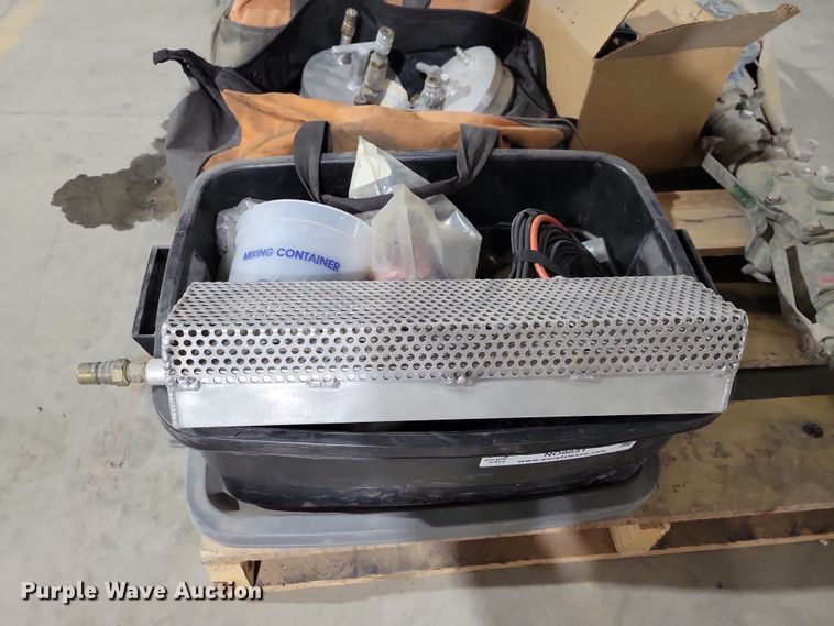 image for item NO9851 Assorted water line equipment