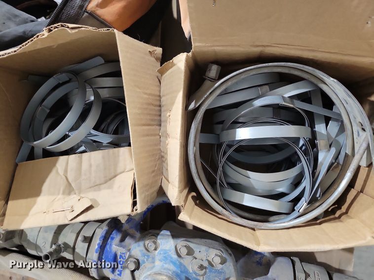 image for item NO9851 Assorted water line equipment