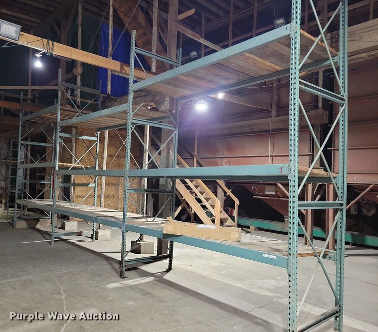 image for item NO9855 Assorted pallet racks