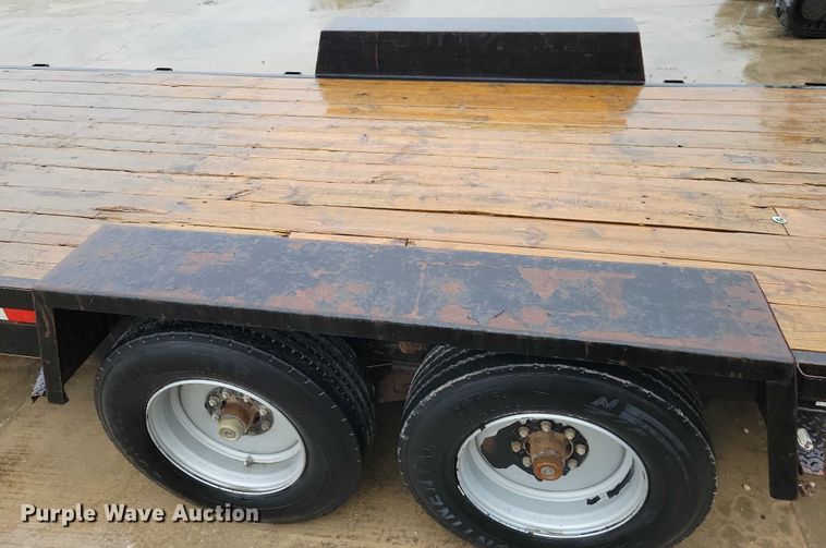 image for item NO9873 2018 H&H H8220IL-140 equipment trailer