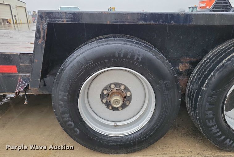 image for item NO9873 2018 H&H H8220IL-140 equipment trailer