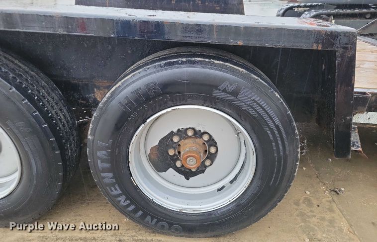 image for item NO9873 2018 H&H H8220IL-140 equipment trailer