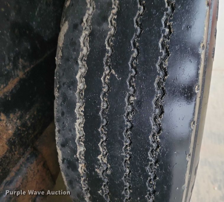 image for item NO9873 2018 H&H H8220IL-140 equipment trailer