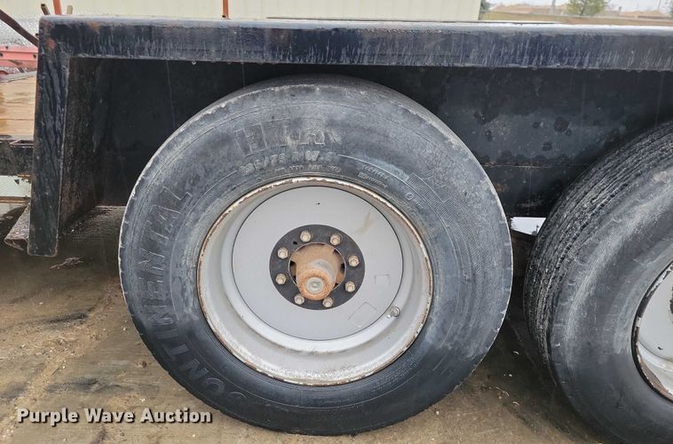 image for item NO9873 2018 H&H H8220IL-140 equipment trailer