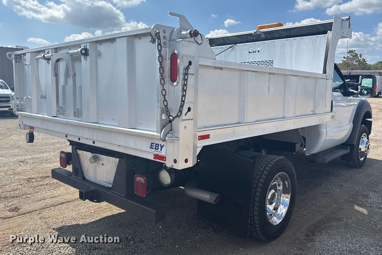 image for item NU9682 2016 Ford F450 Super Duty dump truck