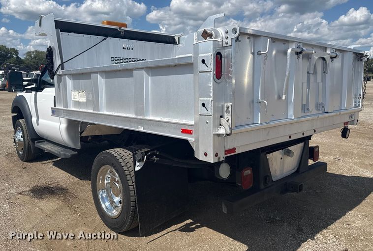 image for item NU9682 2016 Ford F450 Super Duty dump truck