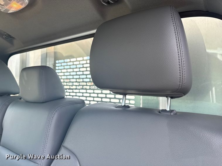 image for item NU9682 2016 Ford F450 Super Duty dump truck