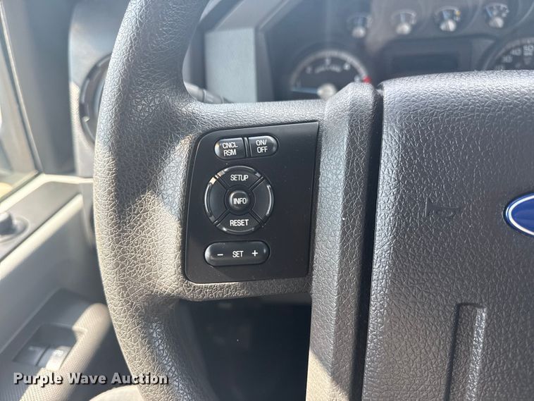 image for item NU9682 2016 Ford F450 Super Duty dump truck