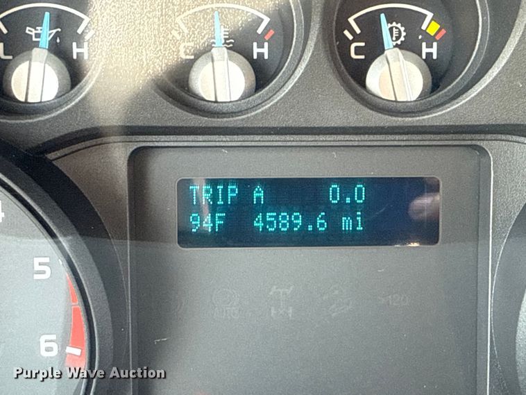 image for item NU9682 2016 Ford F450 Super Duty dump truck