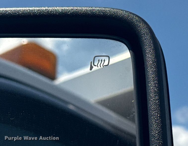 image for item NU9682 2016 Ford F450 Super Duty dump truck