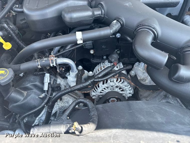 image for item NU9682 2016 Ford F450 Super Duty dump truck