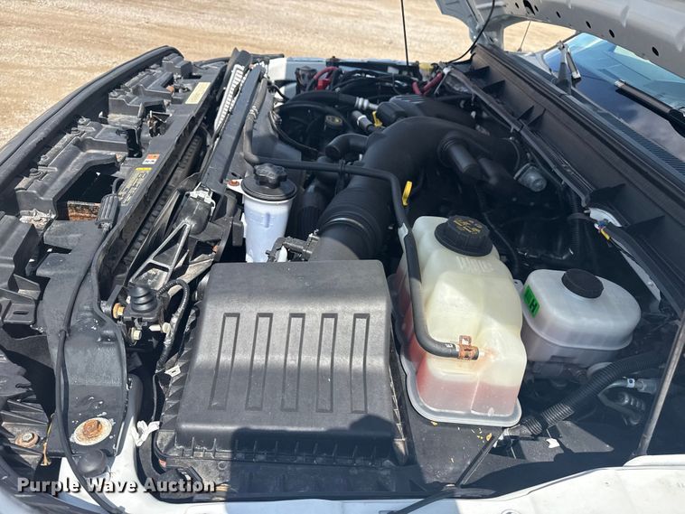 image for item NU9682 2016 Ford F450 Super Duty dump truck