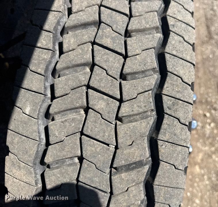 image for item NU9682 2016 Ford F450 Super Duty dump truck