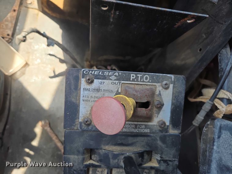 image for item YA1071 2001 Mack RD688 dump truck