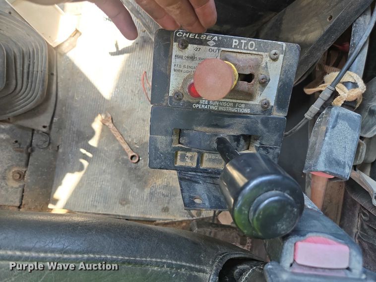 image for item YA1071 2001 Mack RD688 dump truck