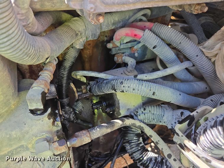 image for item YA1071 2001 Mack RD688 dump truck