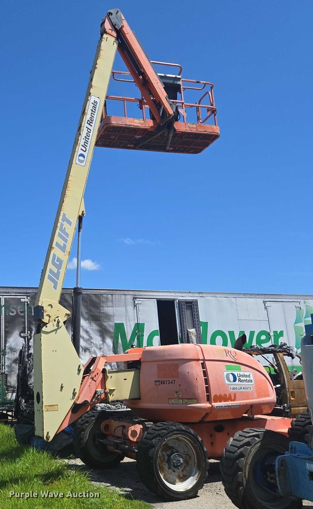 image for item YA1073 2014 JLG 600AJ boom lift