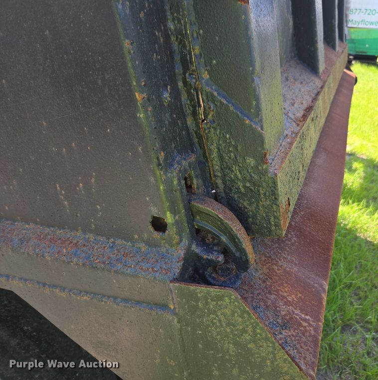 image for item YA1079 2001 Mack RD688S dump truck