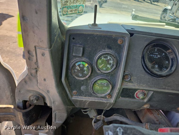 image for item YA1079 2001 Mack RD688S dump truck