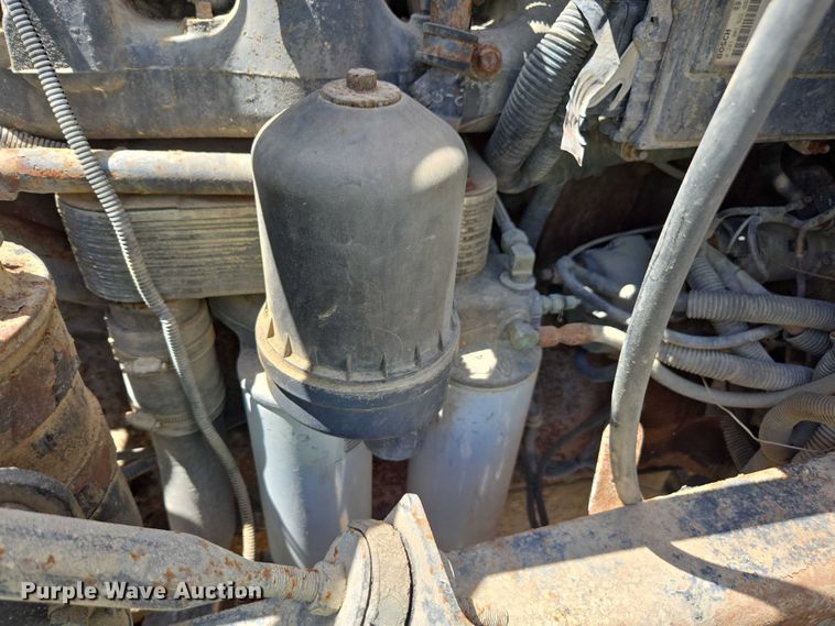 image for item YA1079 2001 Mack RD688S dump truck