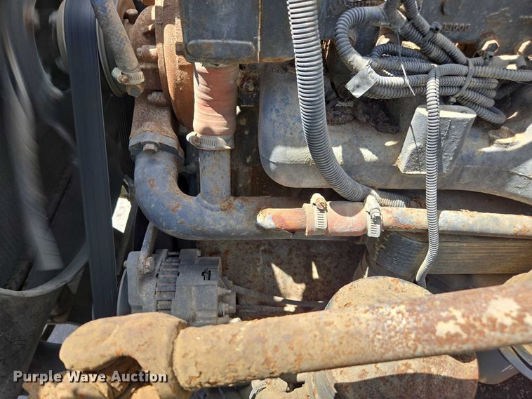 image for item YA1079 2001 Mack RD688S dump truck