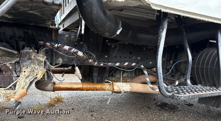 image for item YA1536 2022 Chevrolet  4500 Crew Cab dump truck