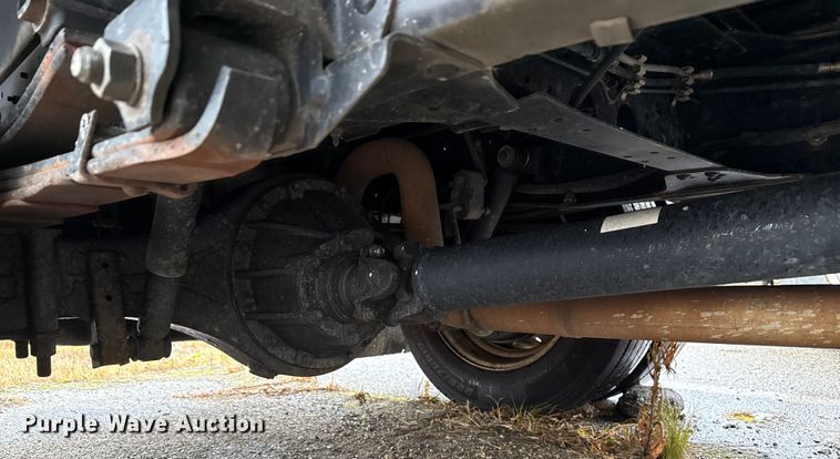 image for item YA1536 2022 Chevrolet  4500 Crew Cab dump truck