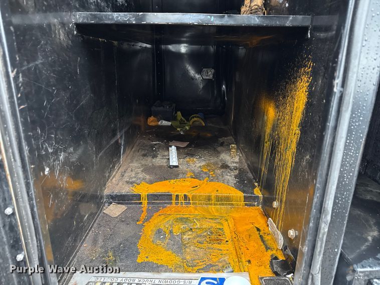 image for item YA1536 2022 Chevrolet  4500 Crew Cab dump truck