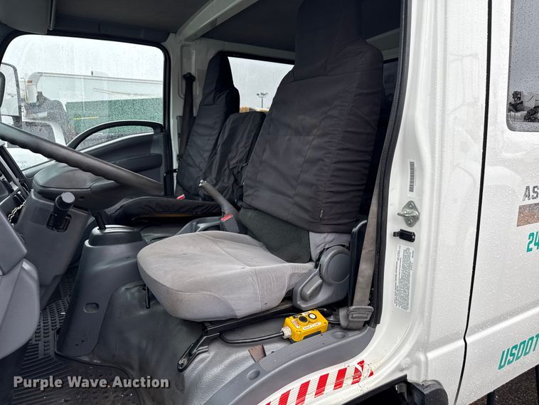 image for item YA1536 2022 Chevrolet  4500 Crew Cab dump truck