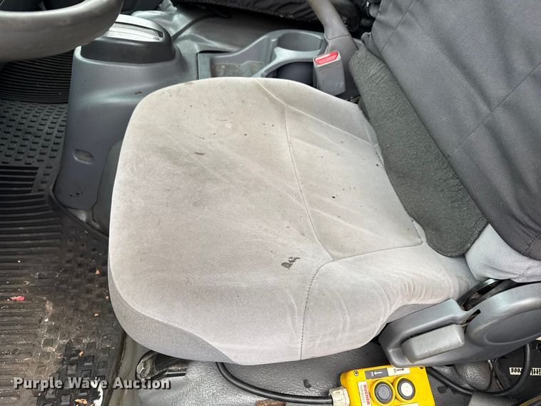 image for item YA1536 2022 Chevrolet  4500 Crew Cab dump truck