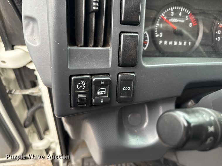 image for item YA1536 2022 Chevrolet  4500 Crew Cab dump truck