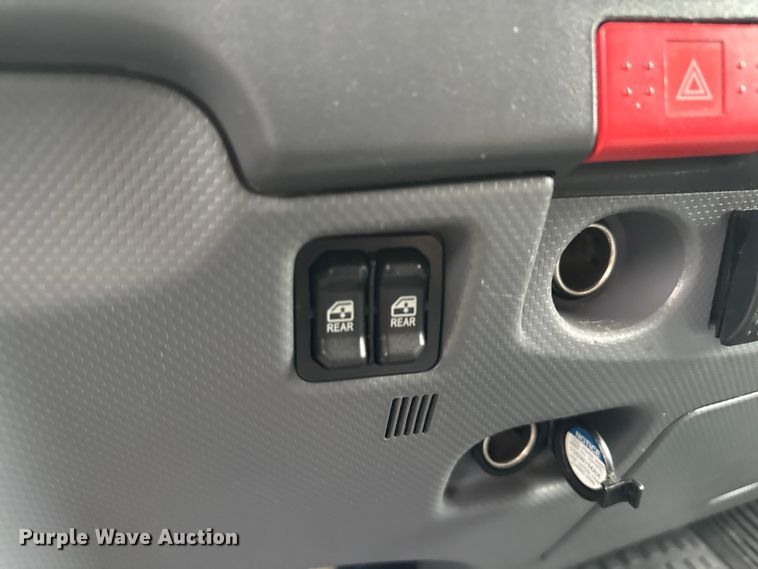 image for item YA1536 2022 Chevrolet  4500 Crew Cab dump truck